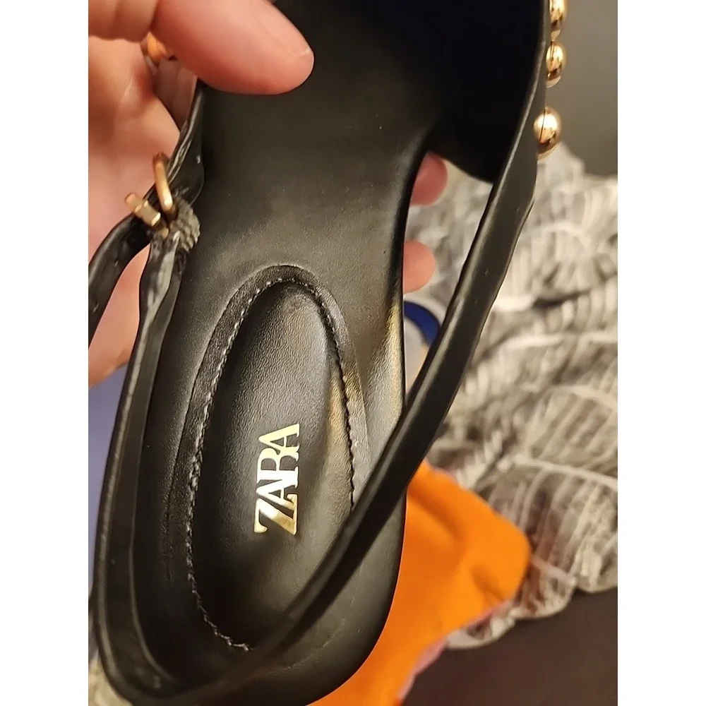 Zara Studded Gold On Black Leather Flat Slingback Sandals Sz 9 Bloggers Fave Pic - Picture 9 of 10